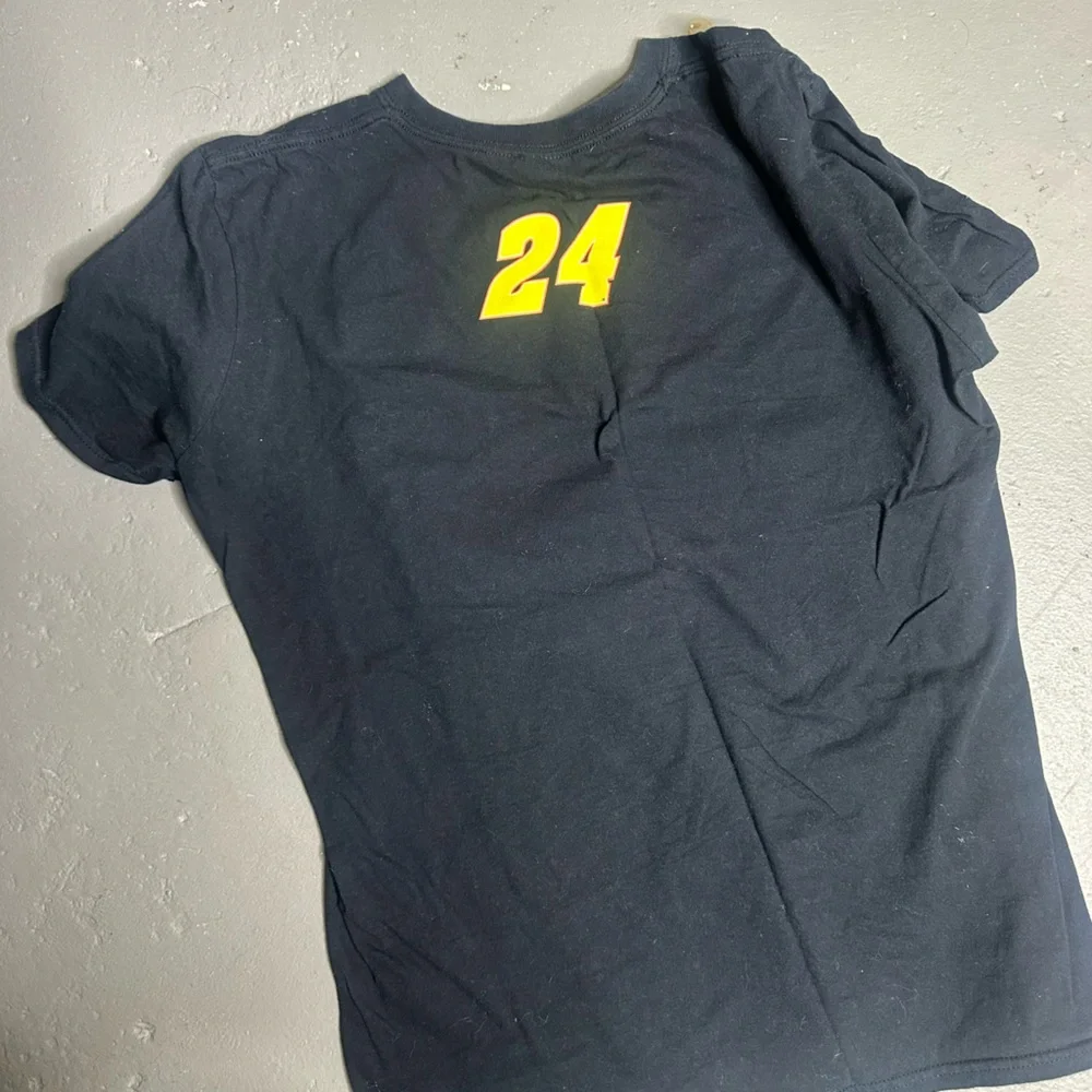 HOOTERS RACING TEE - Picture 3 of 3